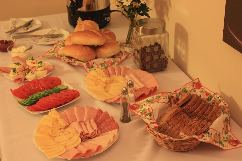 Bed and Breakfast Moravia Krzanowice Esterno foto